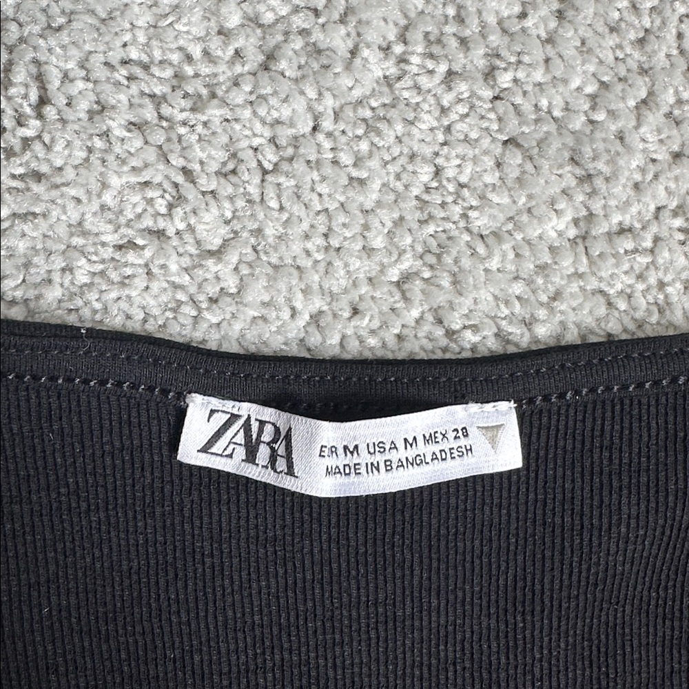 Zara Black Asymmetrical One Sleeve Top - Picture 3 of 4